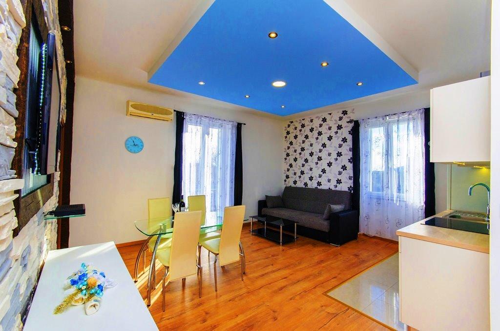Violet Sea Breeze Apartment Split Exterior photo